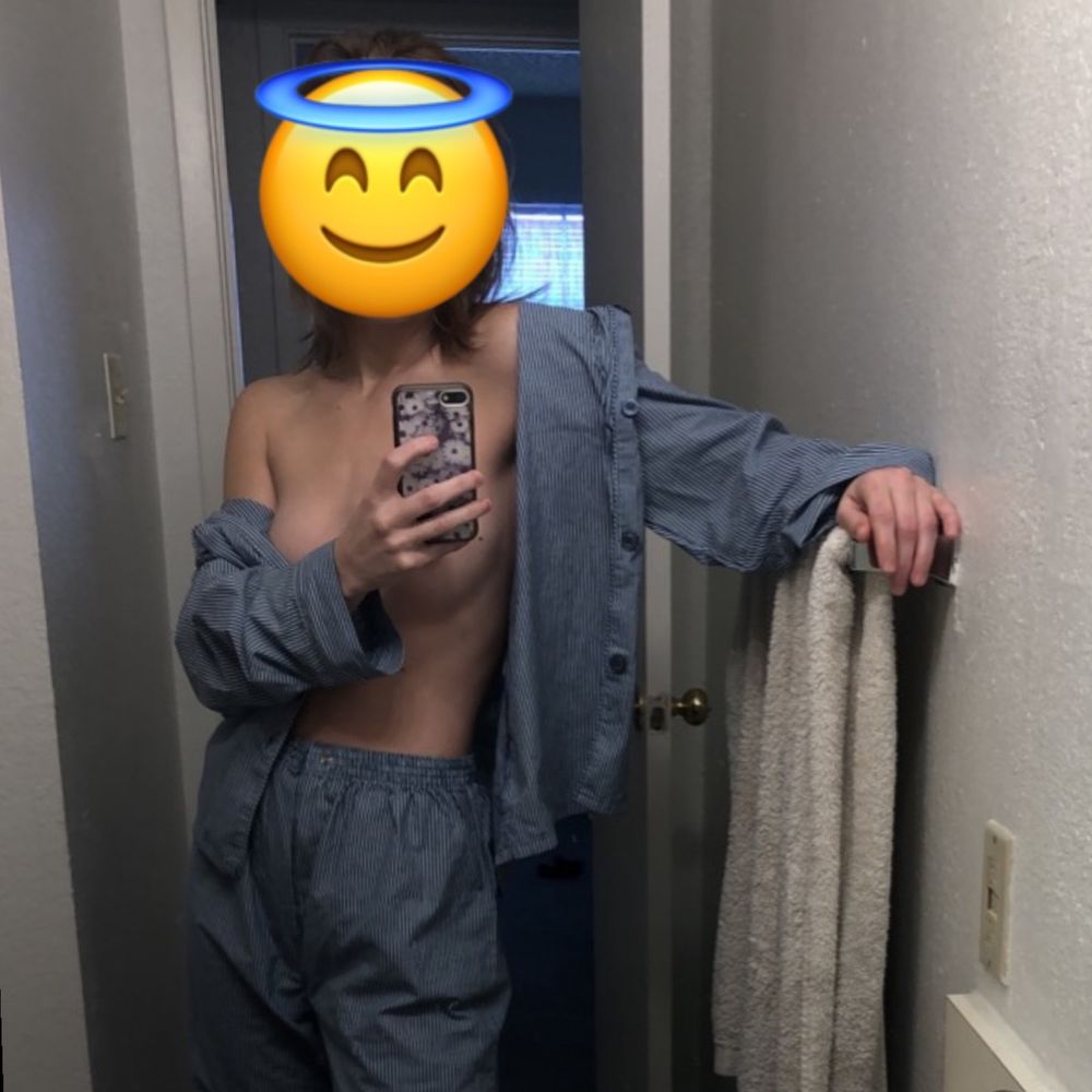 intotherabbitwhole OnlyFans profile picture