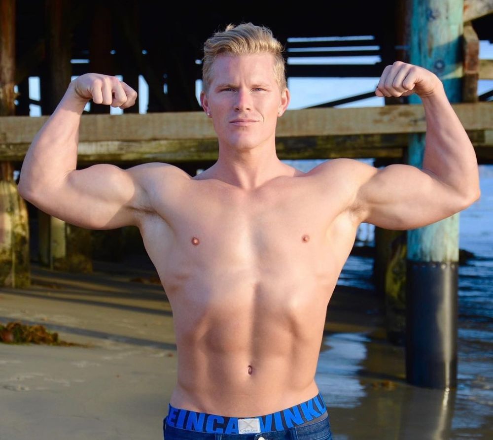 blueeyesblondeguy OnlyFans profile picture