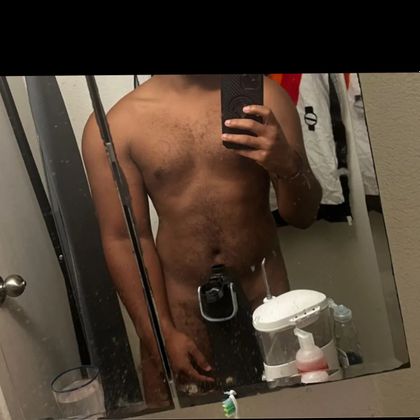 navyboi02 OnlyFans picture