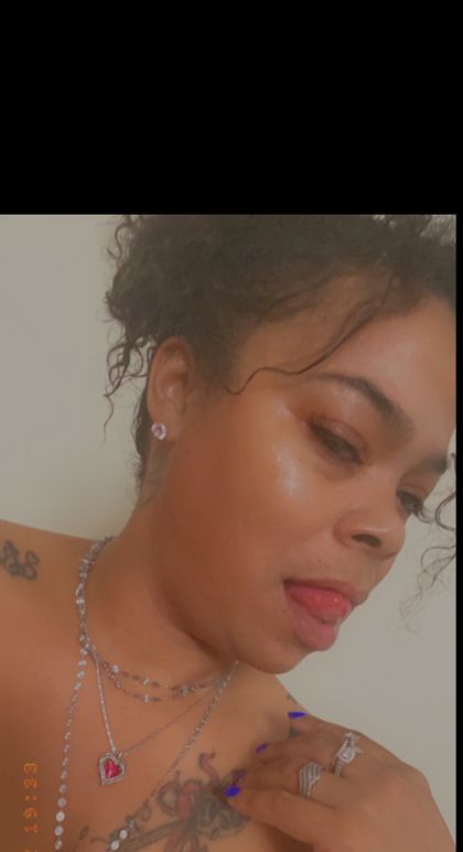 strawberry79203 OnlyFans picture