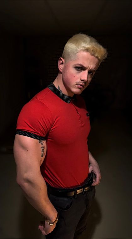 nikolaidragunovofficial OnlyFans picture
