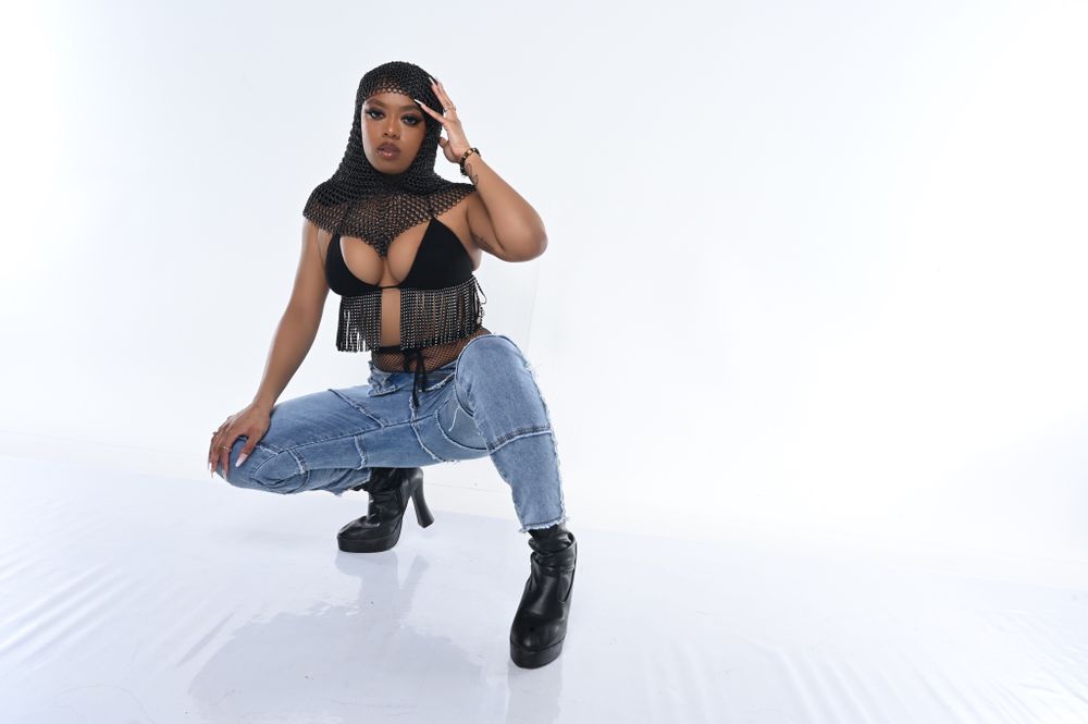 movamoon OnlyFans profile picture