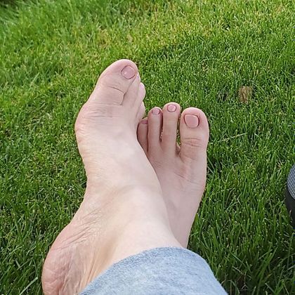 palepinkcoco.footmodel OnlyFans picture