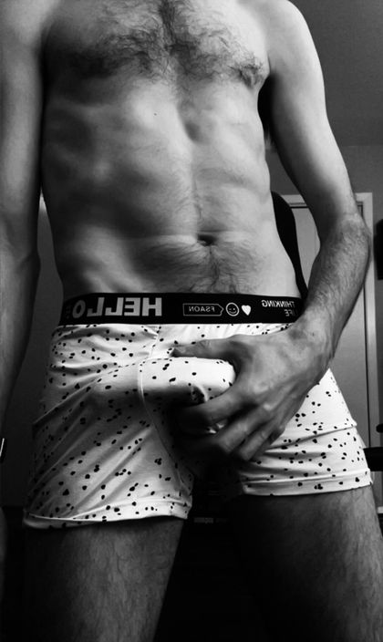 builtthispool OnlyFans picture