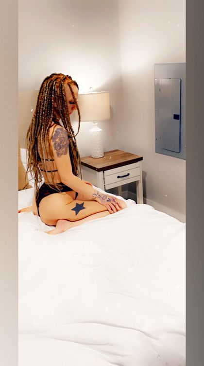 lusciouslinds69 OnlyFans picture