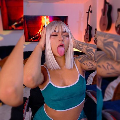 pandorabeker OnlyFans picture