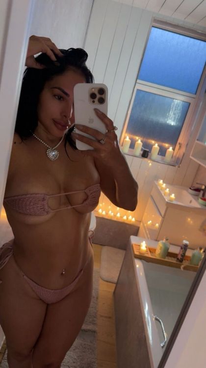 camilalatina1 OnlyFans picture