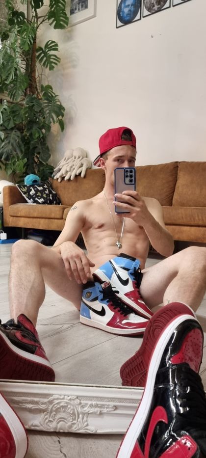 dutch_sneaker_lover OnlyFans picture