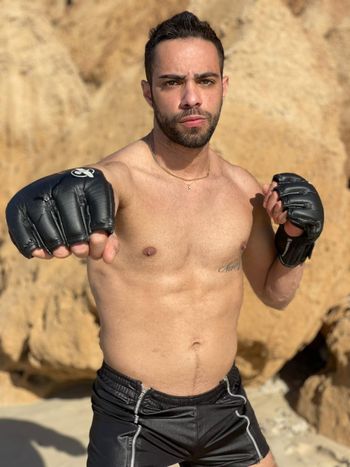 dan-hot-stud OnlyFans - Free Trial - Photos - Socials | FansMetrics.com