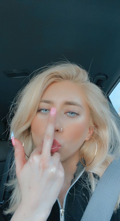 baarbiieexo OnlyFans picture