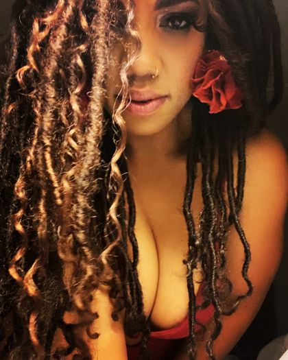 misspoisonivory OnlyFans picture