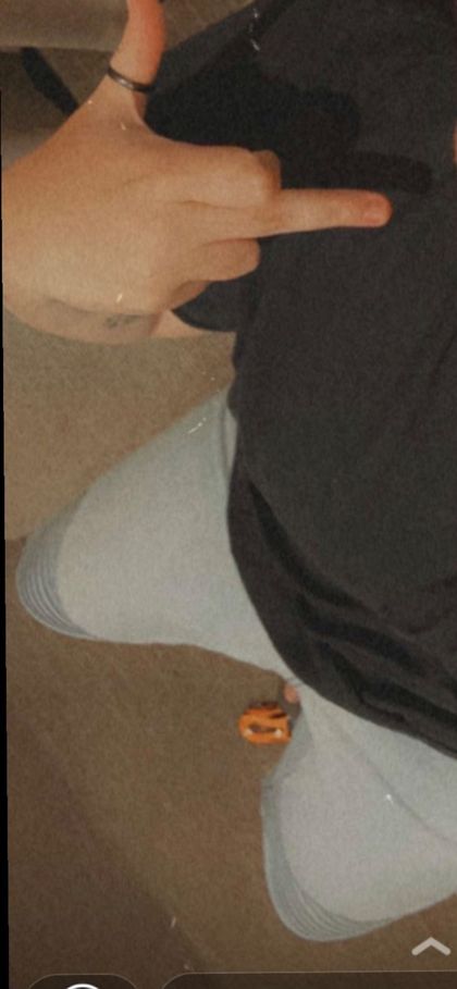 lonelygaythiccbitch OnlyFans picture