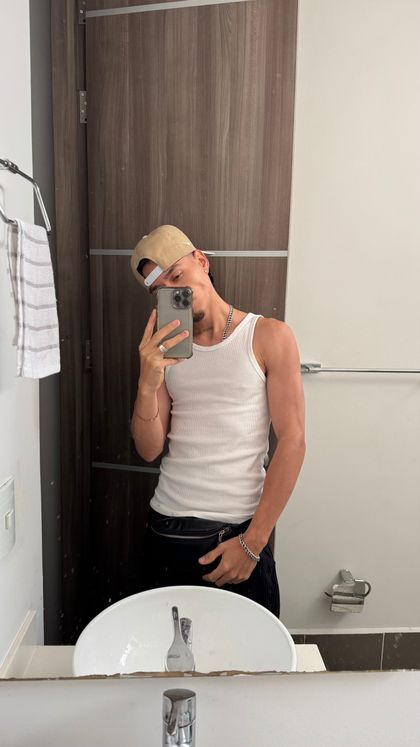 oficialmatt OnlyFans picture