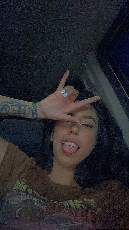 honeybee702 OnlyFans picture