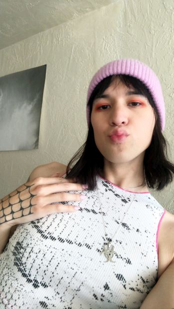 lovely_xavier OnlyFans - Free Trial - Photos - Socials FansMetrics