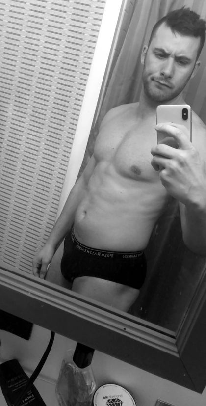 bradleya10 OnlyFans picture