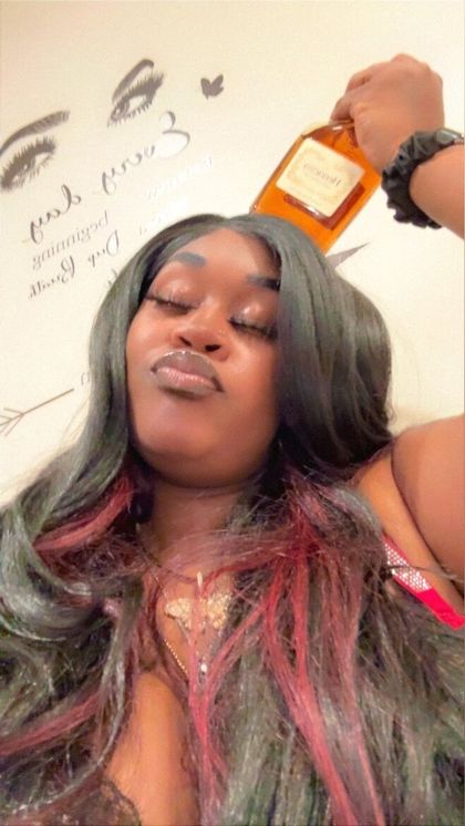 ladielohve OnlyFans picture