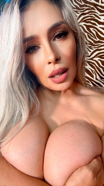 celeztebaby OnlyFans picture