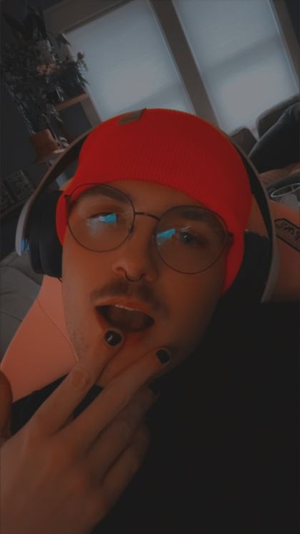 threeislove OnlyFans picture