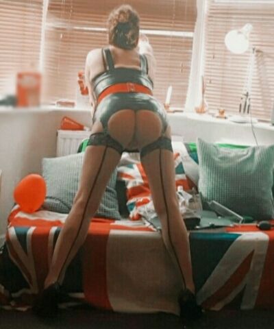 mummanextdoor OnlyFans picture