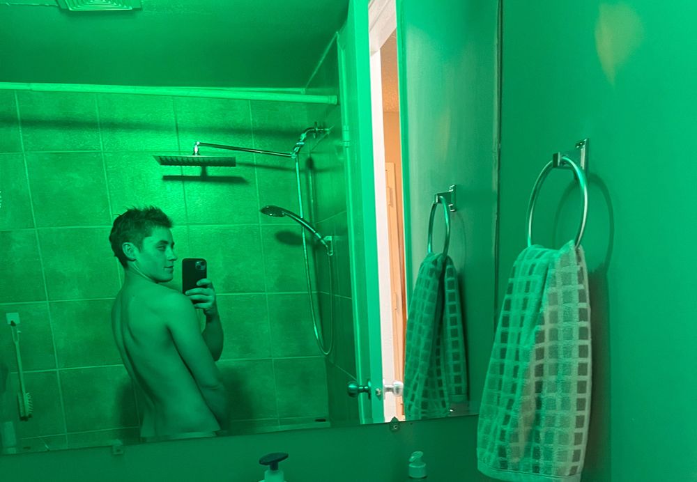 astarisbornnnn OnlyFans profile picture