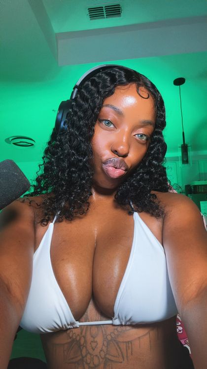 niyahrenee OnlyFans picture