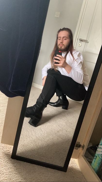 u106861137 OnlyFans picture
