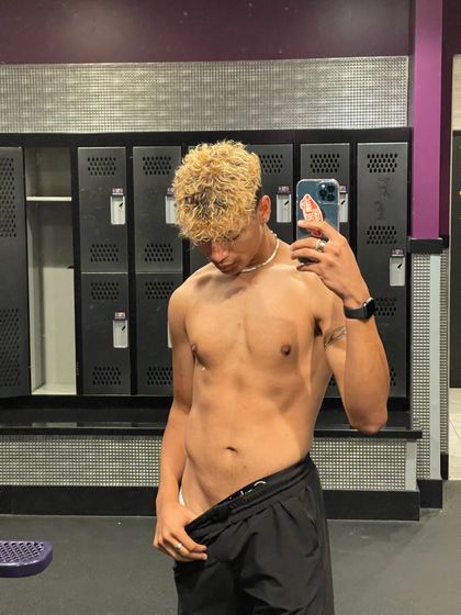 we3ley OnlyFans picture