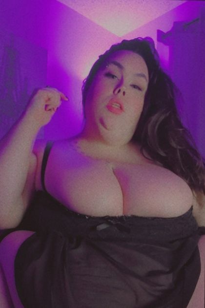 guillotinequeen2 OnlyFans picture