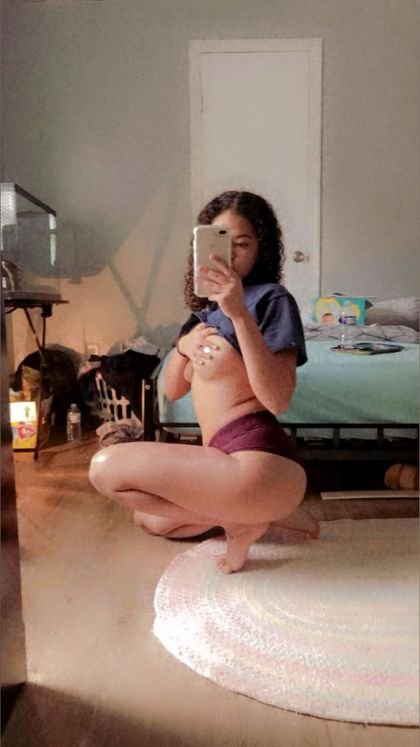 minalop3z OnlyFans picture