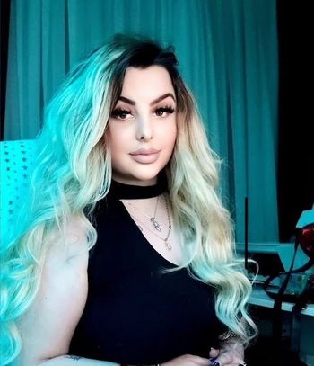 katiedavisvip OnlyFans - Free Trial - Photos - Socials | FansMetrics.com