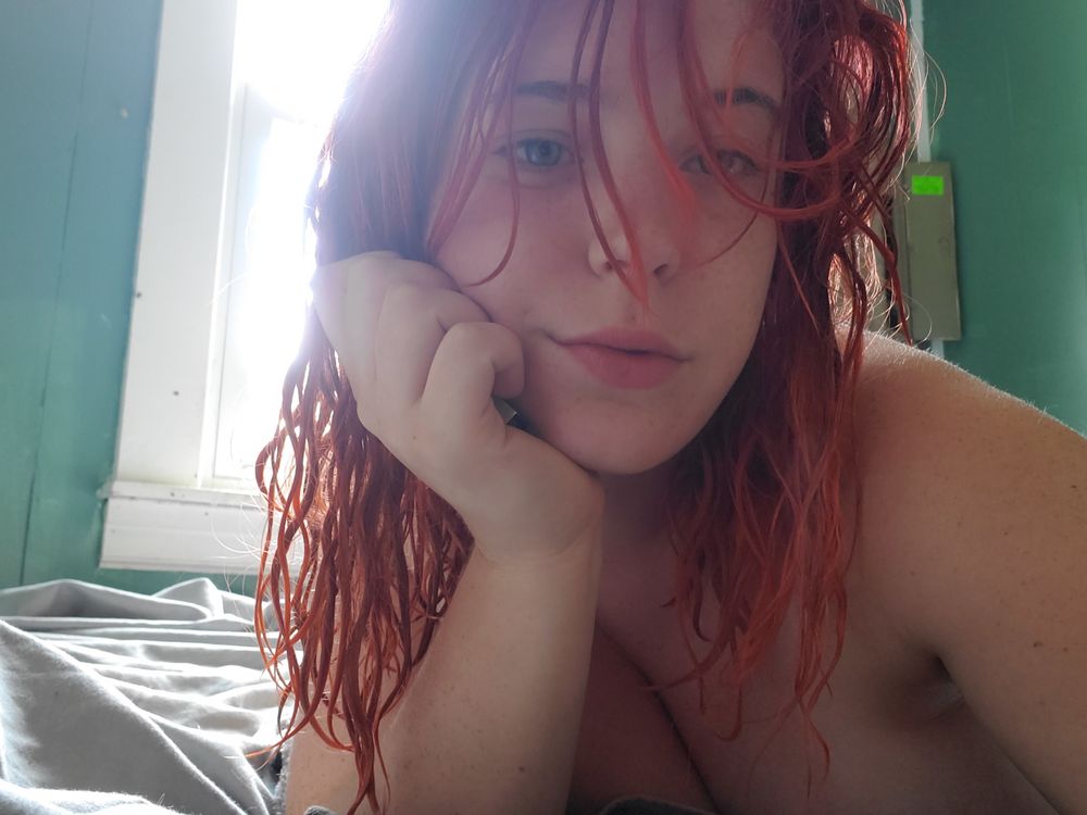 llucybloom OnlyFans profile picture