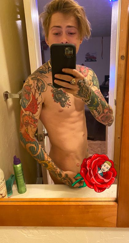 u90252433 OnlyFans picture