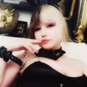 Images of Best Indonesian OnlyFans Accounts | FansMetrics.com