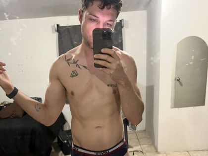 soywarren OnlyFans picture