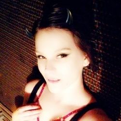 andromedastrange OnlyFans picture