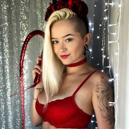 definitelynotlurnfree OnlyFans picture