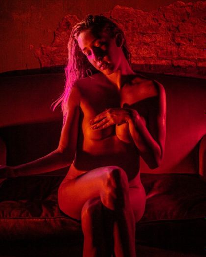 crystaaalpinkk OnlyFans picture