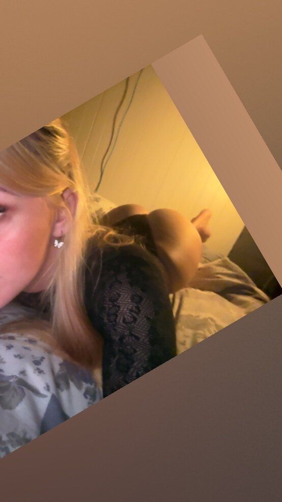 frkcarina OnlyFans profile picture