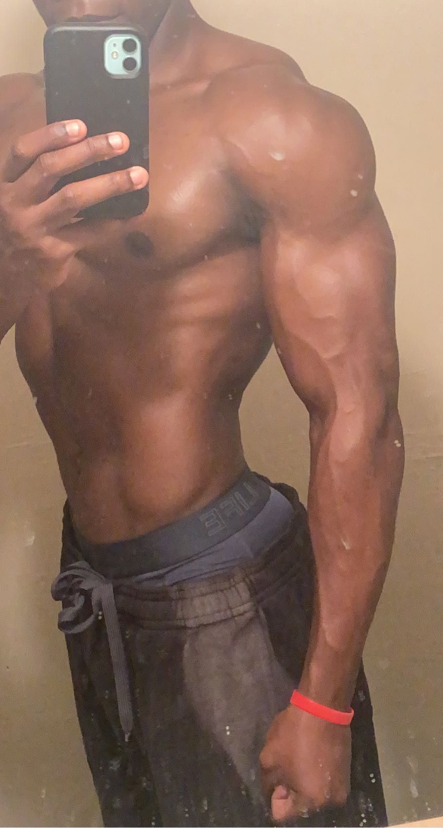 bodybuilder34 OnlyFans profile picture