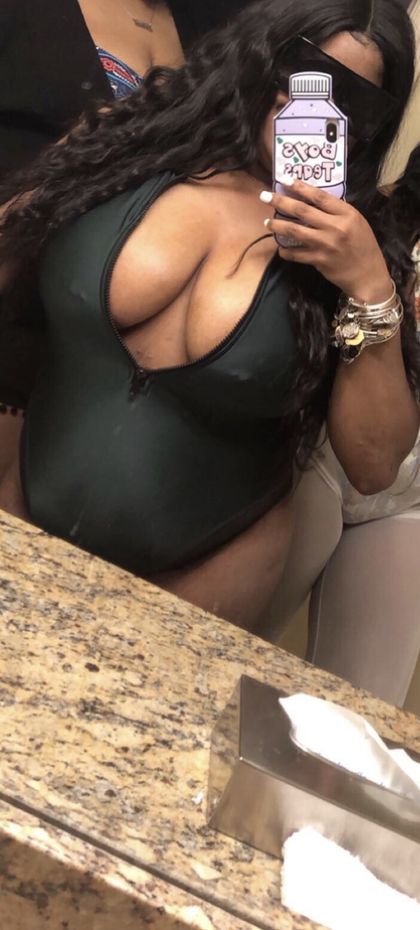 purplekissez05 OnlyFans picture