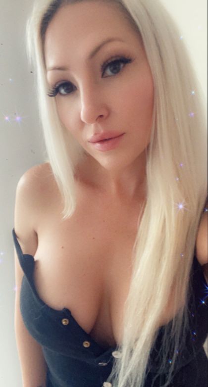 bellasloanluxury OnlyFans picture