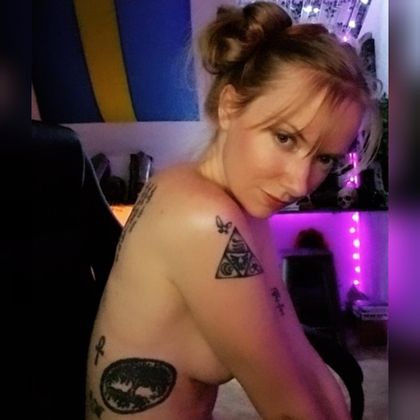 sarahnova OnlyFans picture