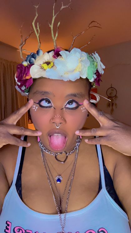 gothicroyalty OnlyFans picture