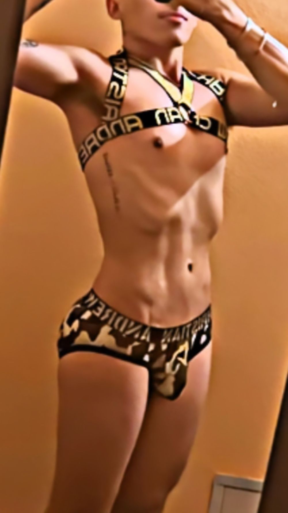 gl_gutierrez_ OnlyFans profile picture