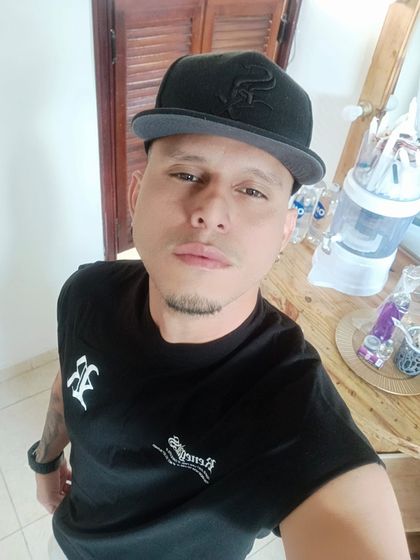 elbarberovaron OnlyFans picture