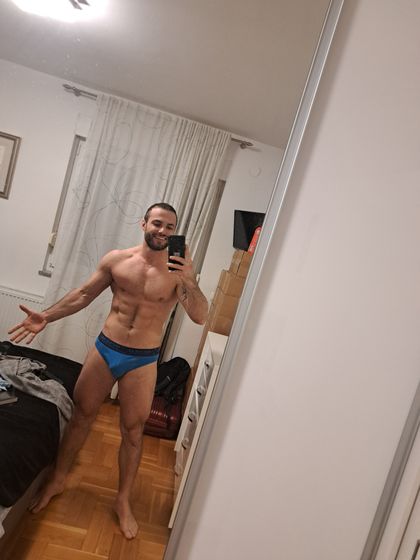 u9695390 OnlyFans picture