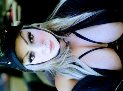 autumnfae OnlyFans picture