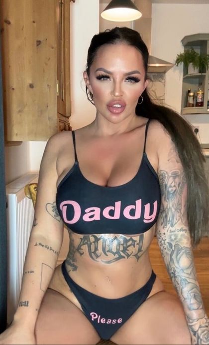louiseleexxx1 OnlyFans picture