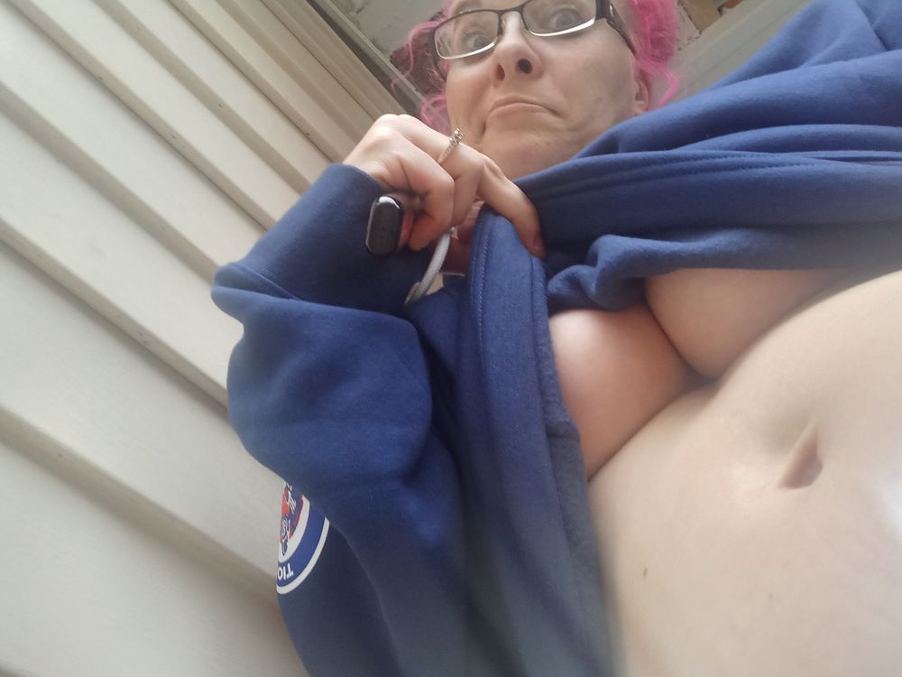 submissive.goofball OnlyFans profile picture